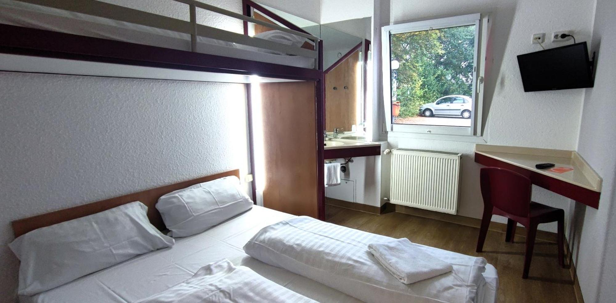 Motel 24h Hannover Exteriör bild