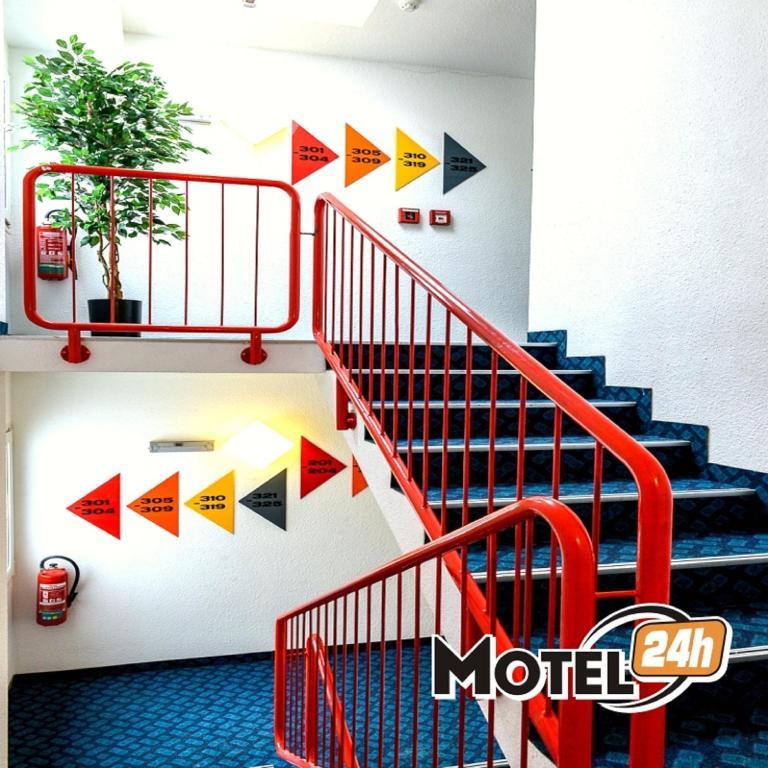 Motel 24h Hannover Exteriör bild
